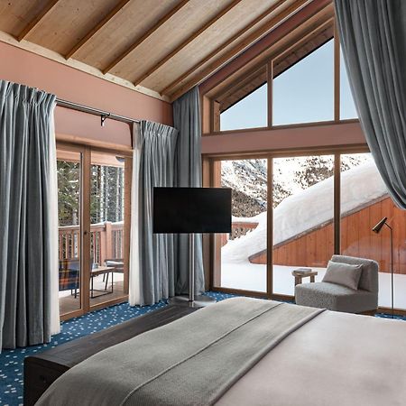 Hotel Le Coucou Мерибель Экстерьер фото